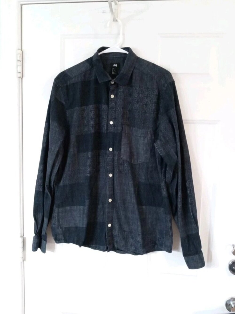 H&M Mens Large Textured Cotton Blue Geometric Print Button Up Long Sleeve Shirt